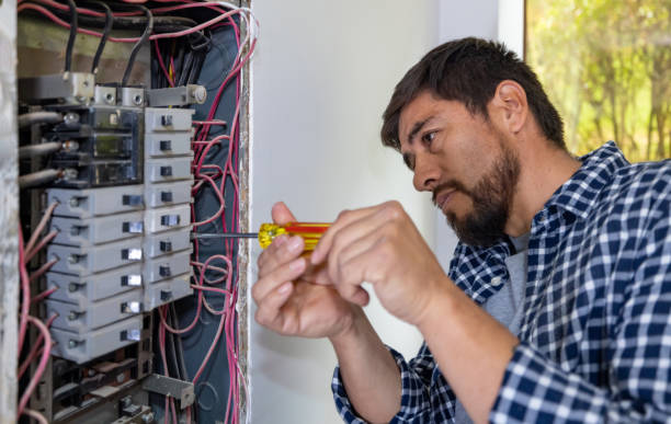 Best Circuit Breaker Repair  in , RI